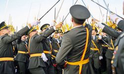 TSK'dan ihraç edilen Binbaşı Murat Ertürk görevine iade edildi