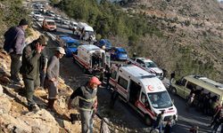 Mersin’de can pazarı: İşçi servisi uçurumdan yuvarlandı