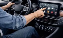 İçişleri Bakanlığı duyurdu: Araçlarda multimedya cihazı cezaları iptal ediliyor
