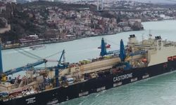 İstanbul Boğazı'nda gemi trafiği çift yönlü askıya alındı