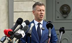 Macaristan'ın yeni Başbakanı Peter Magyar, Orban bağlantılı oligarkların yurt dışına para transferlerini ifşa etti