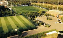 Fenerbahçe karıştı: Futbolcular da o isimden rahatsız!