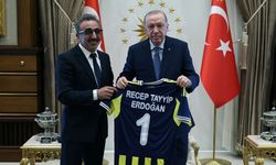 Chobani CEO'su Hamdi Ulukaya, Erdoğan'ı ziyaret etti: Dikkat çeken Fenerbahçe detayı!