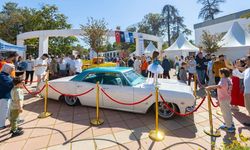 Klasik Otomobil Sergisi zaman yolculuğuna çıkardı