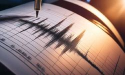 Balıkesir'de gece yarısı korkutan deprem!