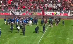 Şampiyonluk maçında saha karıştı