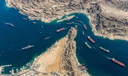 Savaş çanları yeniden çalıyor: Trump’tan ‘İran bayraklı gemiyi vurduk’ çıkışı!