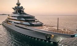 Yarım milyarlık Rus yatı Hürmüz Boğazı’ndaki ablukaya rağmen sorunsuz geçti