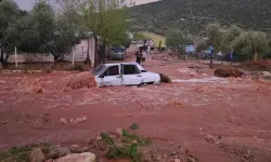 Adana'da sel felaketi: 22 yaşındaki genç öldü