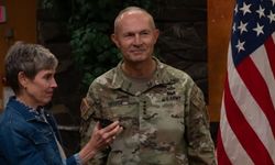 ABD Ordusu’nda Kara Kuvvetleri Komutanı emekli edildi