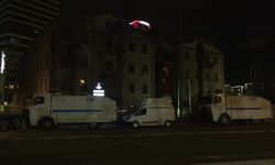 Meslek Fabrikası'nda nöbet üçüncü gece de  devam etti