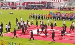 Kocaeli'nde Türk bayrağı görüntüleri ortalığı karıştırdı