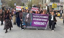 Kadınlar Gülistan Doku için yürüdü