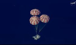 Artemis II mürettebatı, Dünya'ya iniş yaptı! 10 günlük Ay görevi sona erdi