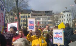 İtalyan Lisesi öğretmenleri eylemde