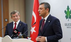 Ahmet Davutoğlu'ndan Özgür Özel'e ara seçim desteği! Can Atalay ve Hasan Bitmez konusunda fikir birliği...