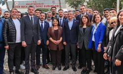 CHP lideri Özgür Özel'den Tunç Soyer ve Şenol Aslanoğlu'na ziyaret