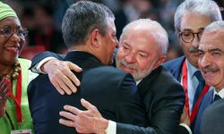 CHP lideri Özgür Özel’den küresel çağrı