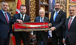 Trabzonspor'dan MHP lideri Bahçeli’ye ziyaret