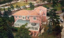 İnönü Vakfı'ndan Pembe Köşk'te anlamlı sergi