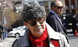 Türkiye'nin önemli aydınlarından Yalçın Küçük yaşamını yitirdi