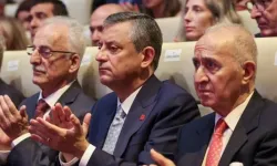 Eski CHP Genel Başkanı Hikmet Çetin'den Özgür Özel'e destek