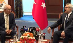 AKP ve CHP 3 bayramın ardından bayramlaştı