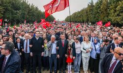 CHP Ankara'dan 19 Mayıs'ta 'Gençlik Yürüyüşü': Özgür Özel de katılacak