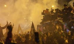 'Amedspor kutlamalarında uzun namlulu silah kullanıldı' iddiaları! Diyarbakır Valiliği’nden açıklama geldi