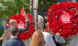 'Şişli Belediye Başkanı Resul Emrah Şahan'dır!' 19 Mayıs töreninde 'çelenk' gerginliği