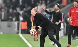 Kupaya veda eden Beşiktaş’ta Sergen Yalçın'dan taraftarların tepkisine yanıt