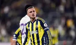 Kerem Aktürkoğlu'ndan Fenerbahçe taraftarına: Seneye çok daha farklı şeyler konuşacağız