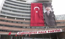 CHP Genel Merkezi’nde polis müdahalesinin izleri siliniyor