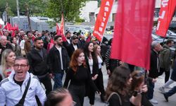 CHP Kurultay’ın iptaline karşı Beşiktaş’ta protesto