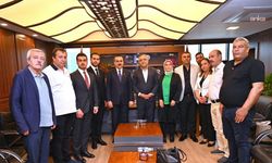 Erbil Valisi Hoşnav'dan CHP Diyarbakır İl Başkanlığı'na ziyaret