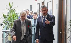 Koç ailesi Özgür Özel’i ziyaret etti