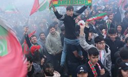 Amedspor kutlamaları: Yorgun mermi iki kişiyi yaraladı