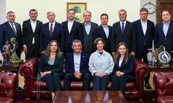 CHP'li Büyükşehir Belediye Başkanları'ndan 'mutlak butlan' açıklaması! Asıl amacı CHP'yi parçalamak