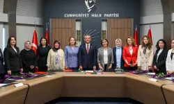 CHP lideri Özgür Özel muhalefet partilerinin kadın başkanlarıyla buluştu