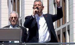 CHP'den Rize'de 'Millet İradesine Sahip Çıkıyor' mitingi! Özgür Özel açıklamalarda bulunuyor...