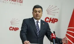 CHP Sözcüsü Zeynel Emre: '7 milyon kamyonluk kaçak hafriyat iddiası akıl dışı'