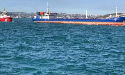 İstanbul Boğazı'nda gemi trafiği durduruldu!