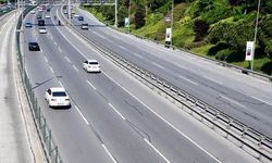 İstanbul'da bayram sessizliği yollara yansıdı