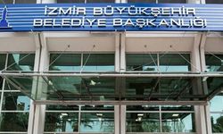 İzmir'de Büyükşehir Belediyesi'ne operasyon: 3 kişi gözaltına alındı