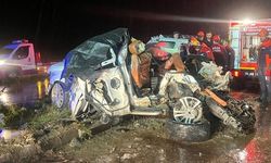 Uşak'ta feci kaza: 4 ölü 17 yaralı