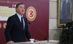 CHP'li Murat Emir: Hakikat masa başında yazılan senaryolardan daha güçlüdür!