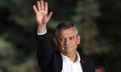 CHP'de seçim yapıldı, Özgür Özel başkan seçildi