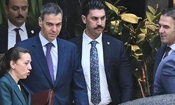 Uçağında teknik arıza meydana gelen Pedro Sanchez Ankara'dan ayrıldı
