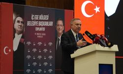 Gökan Zeybek belediye başkanları toplantısında: CHP yerelden iktidara yürüyecek!