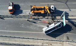 İstanbul'da feci kaza: 1'i çocuk 12 yaralı